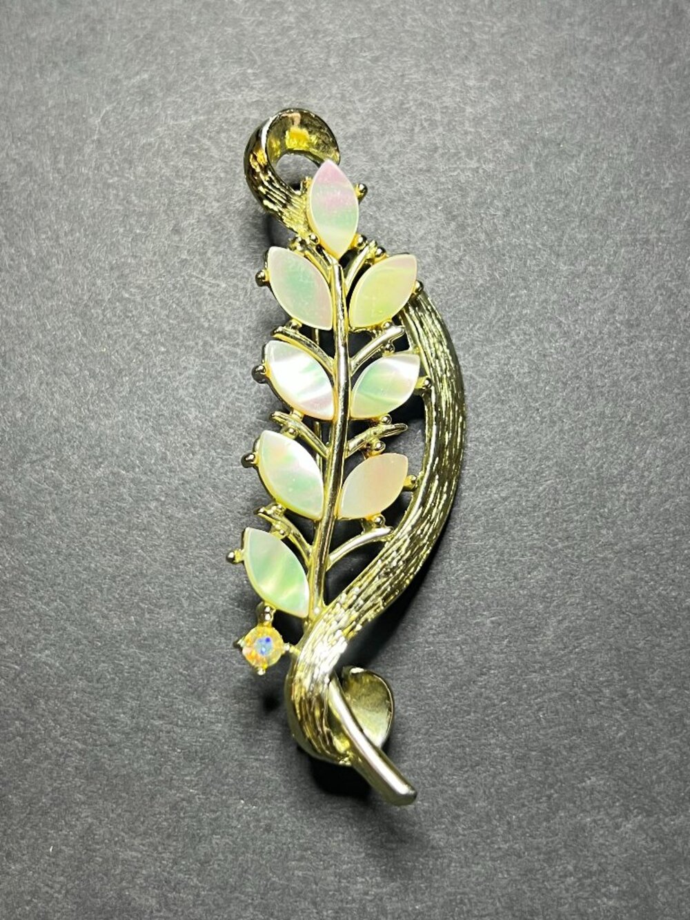 Vintage MCM Gold Tone Mother of Pearl Stylized Branched Leaf Pin Brooch 2.75"